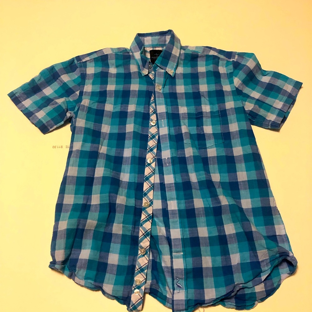 Boys Tailorbyrd button down shirt. SZ-14
